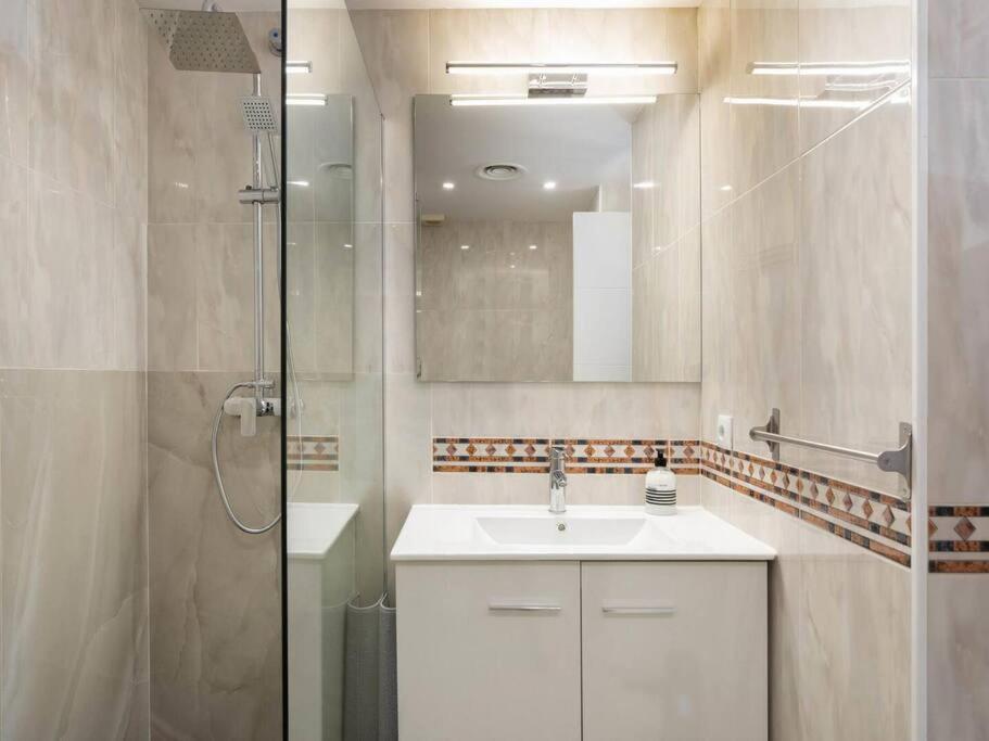 Apartamento A 50M De La Playa 普拉加德阿罗 外观 照片